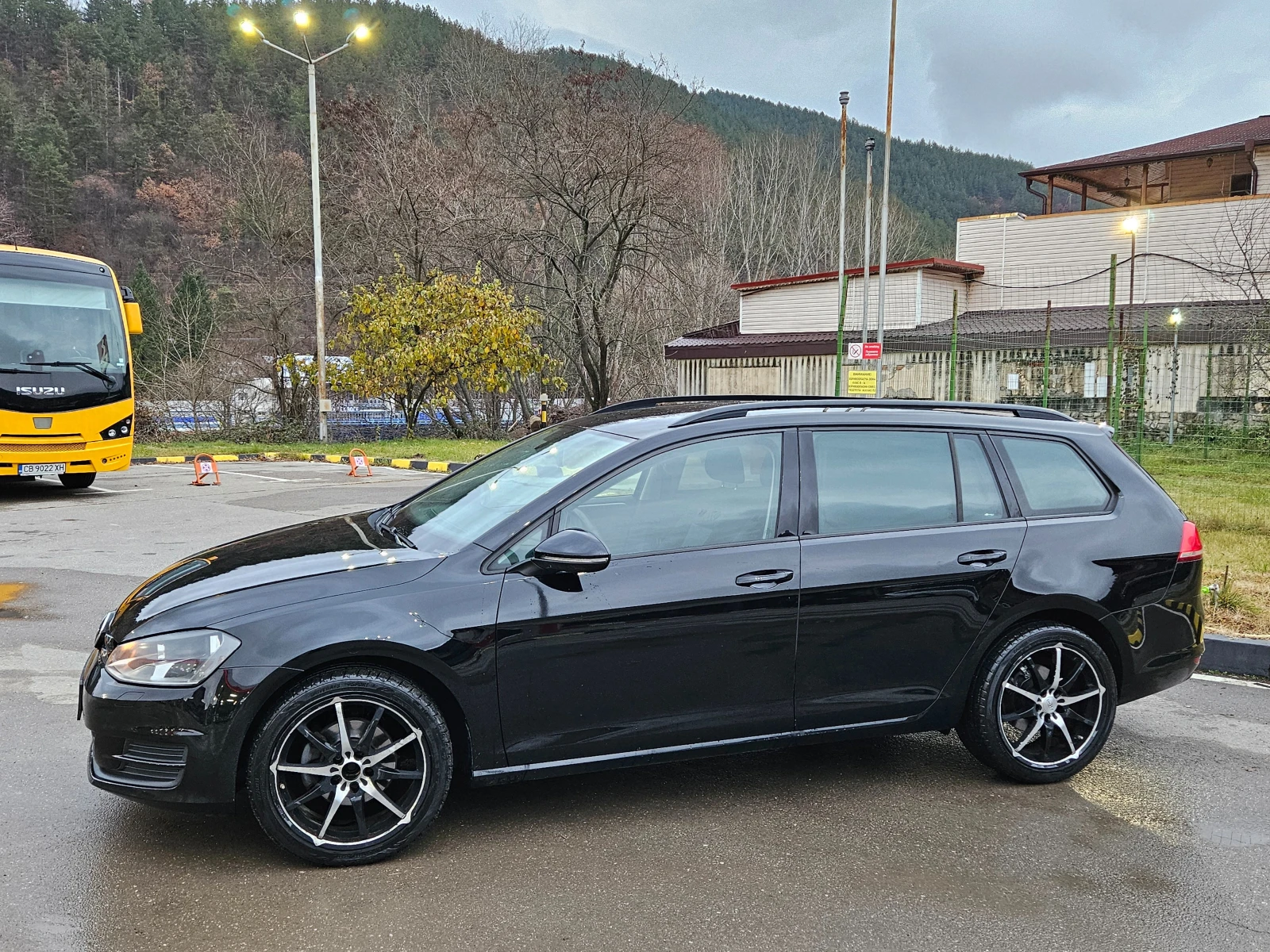 VW Golf 1.6 Tdi Navig/Klimatronik - изображение 3