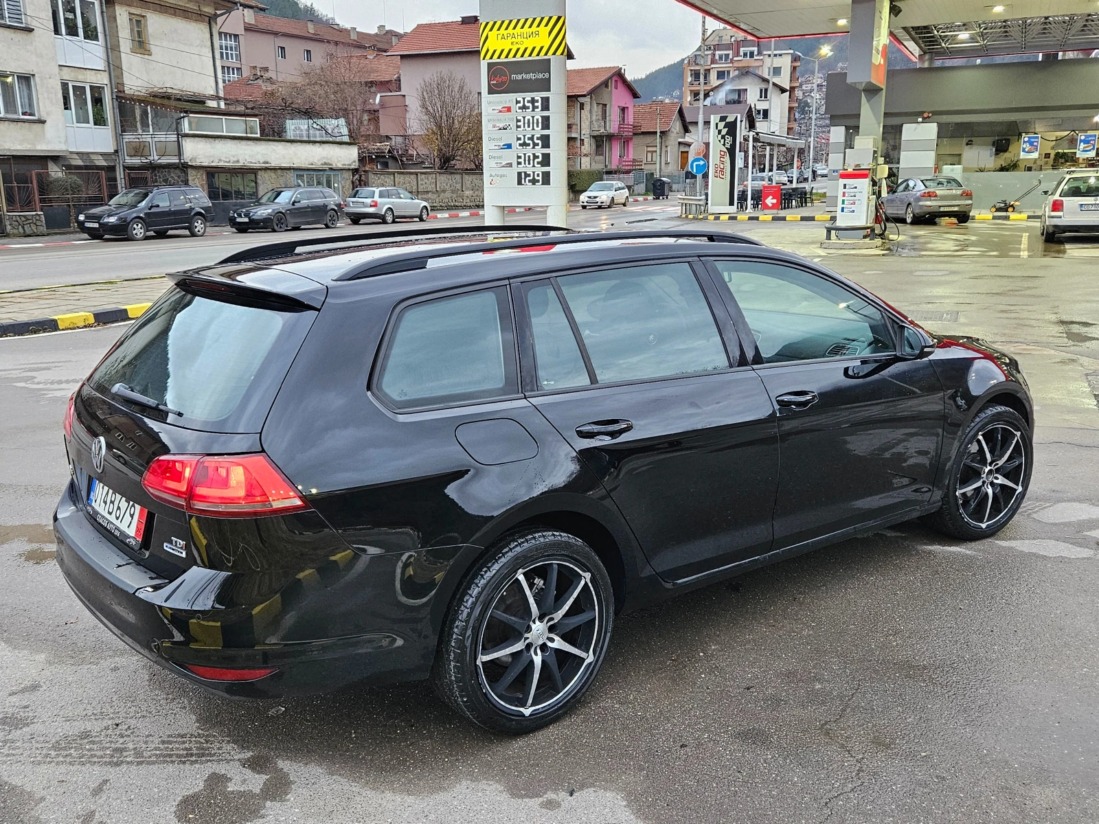 VW Golf 1.6 Tdi Navig/Klimatronik - изображение 7