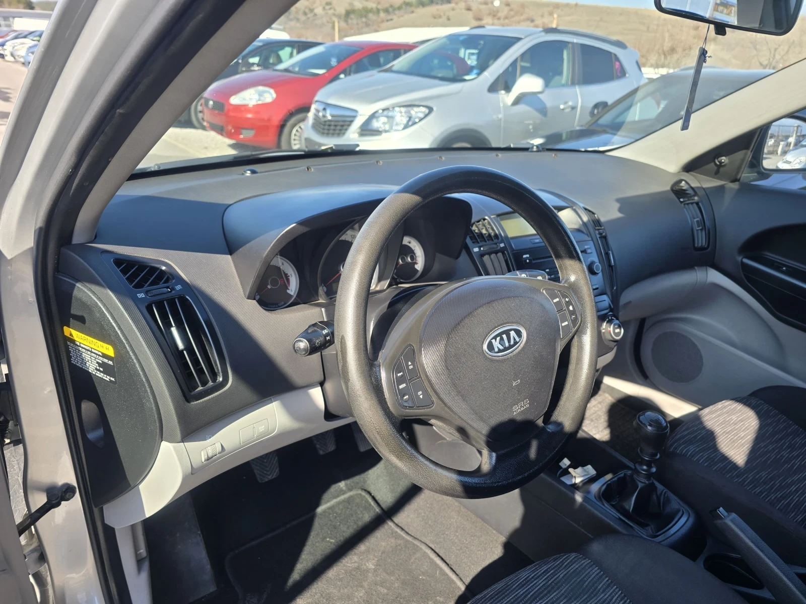 Kia Ceed CRDI | Mobile.bg — изображение 13