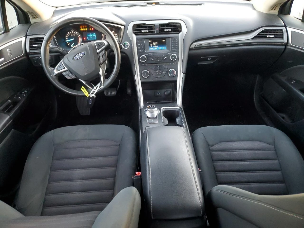 Ford Fusion S - изображение 8