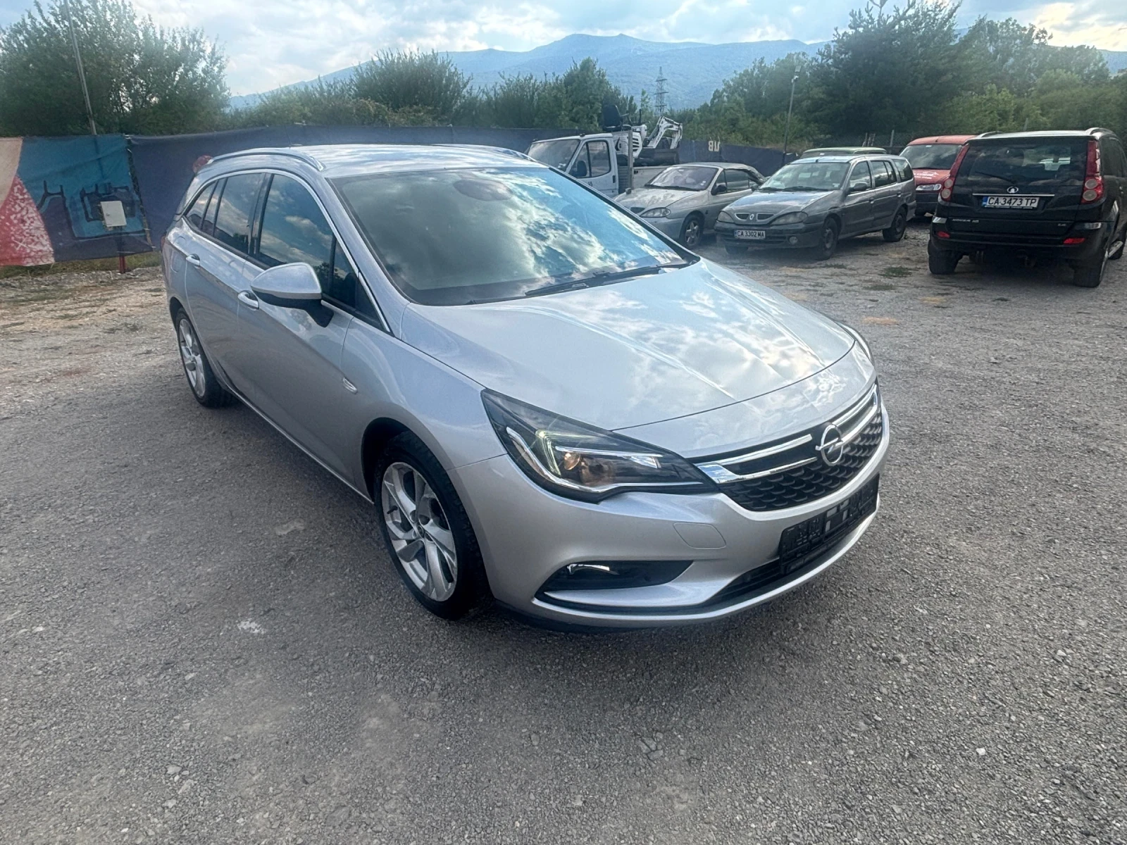 Opel Astra 1.6D Sports-Tourer - изображение 3