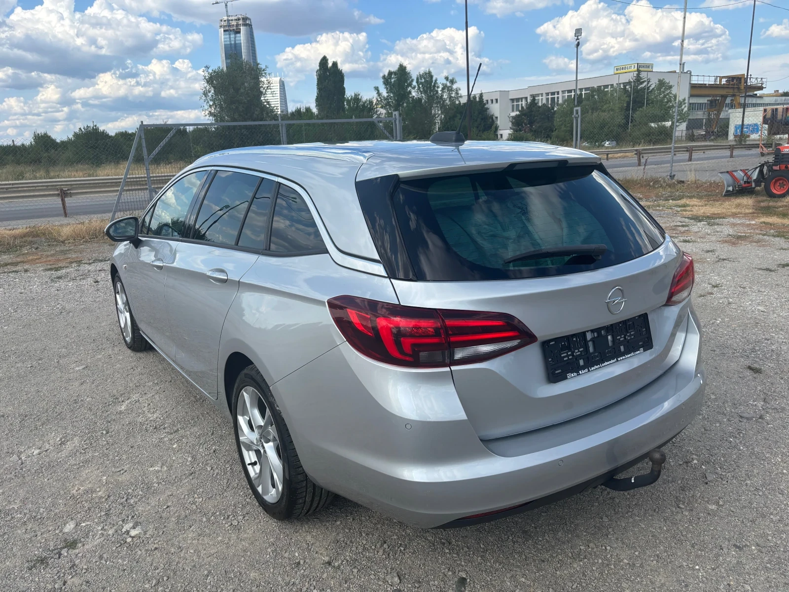 Opel Astra 1.6D Sports-Tourer - изображение 6