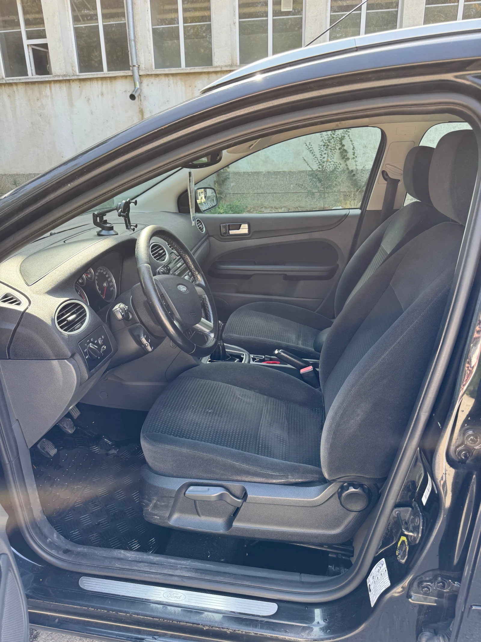 Ford Focus Gia - изображение 5