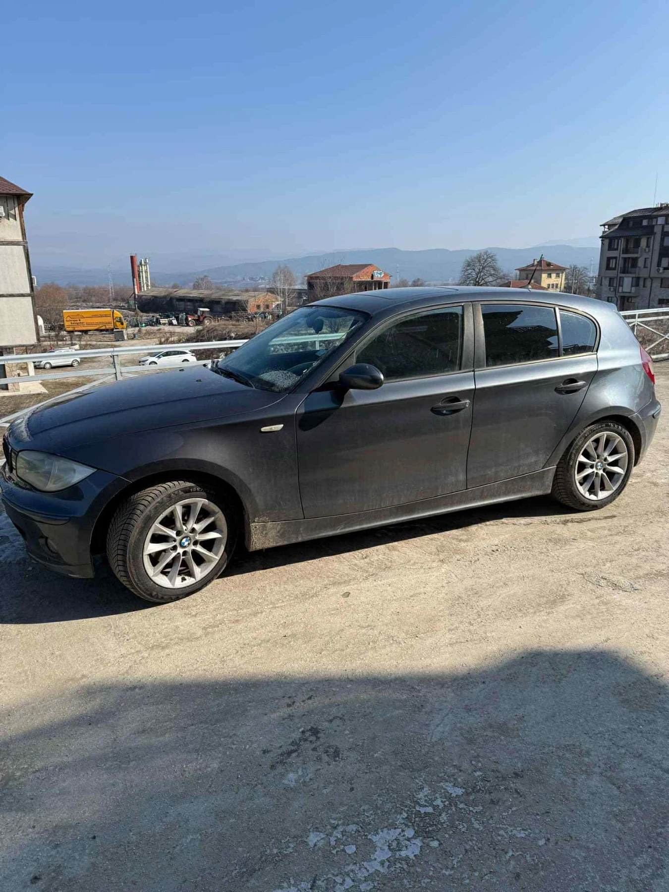 BMW 118  - изображение 8