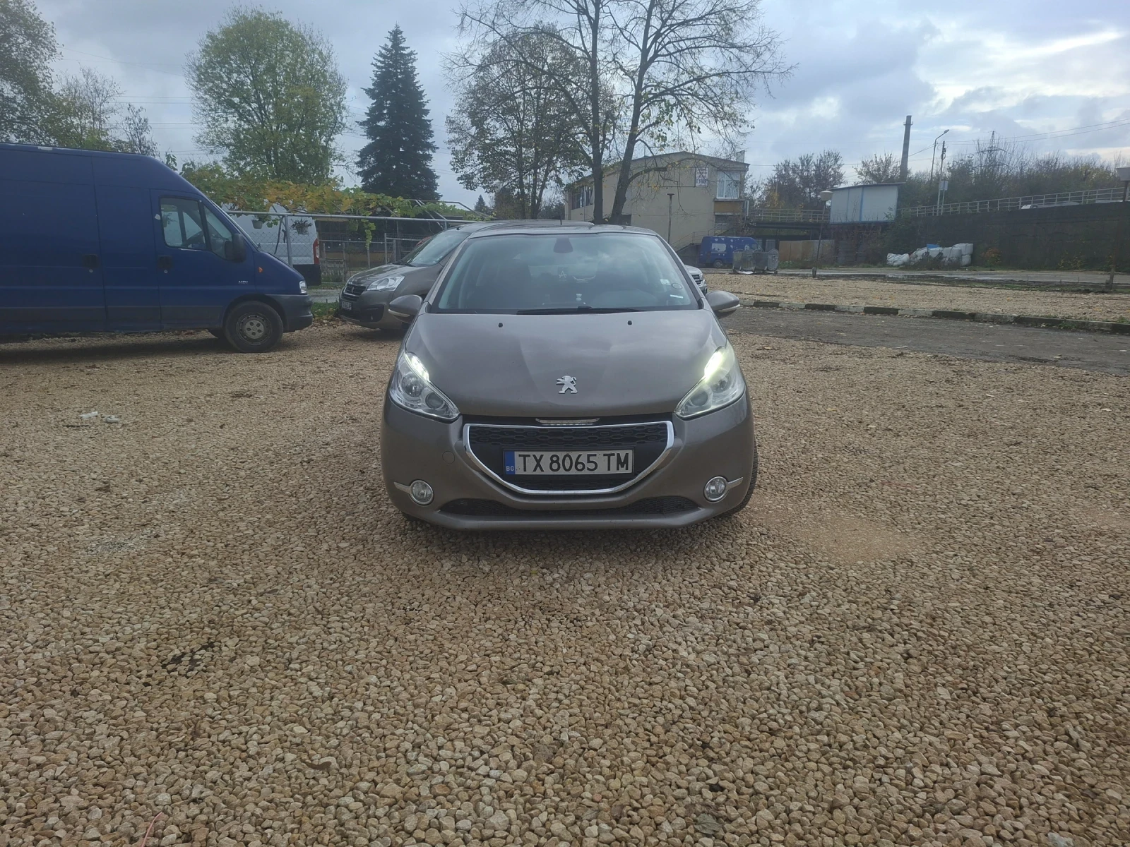 Peugeot 208 Navi  | Mobile.bg   2