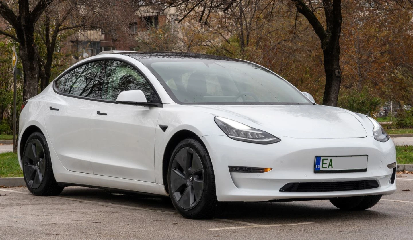 Tesla Model 3 SR +  | Mobile.bg   5
