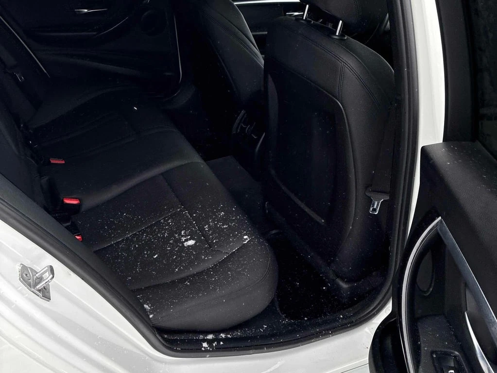 BMW 330 * xDrive * CARFAX * ������� * ������ * ������� * N | Mobile.bg � ����������� 11