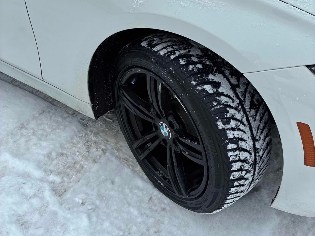 BMW 330 * xDrive * CARFAX * ������� * ������ * ������� * N | Mobile.bg � ����������� 13