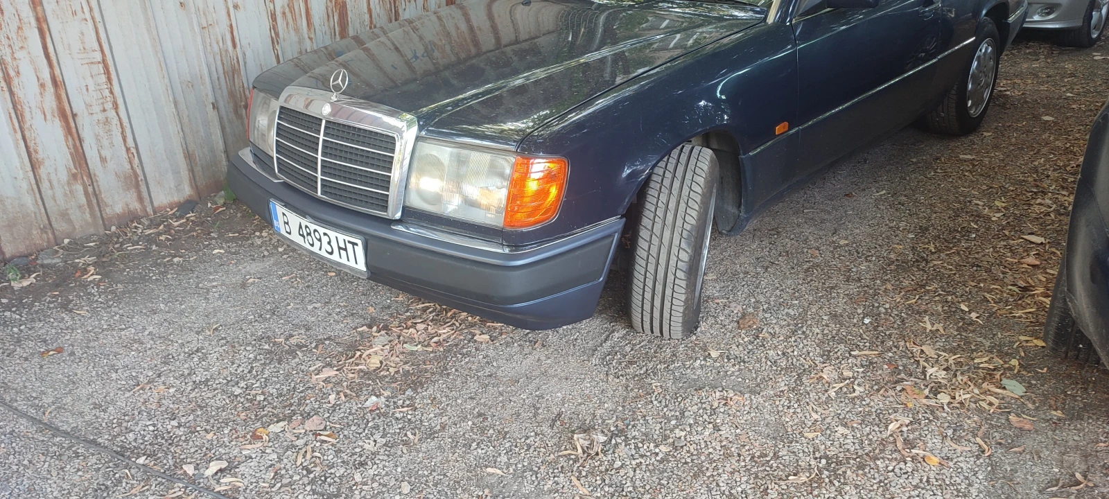 Mercedes-Benz 124 230 CE, снимка 13 - Автомобили и джипове - 54178594