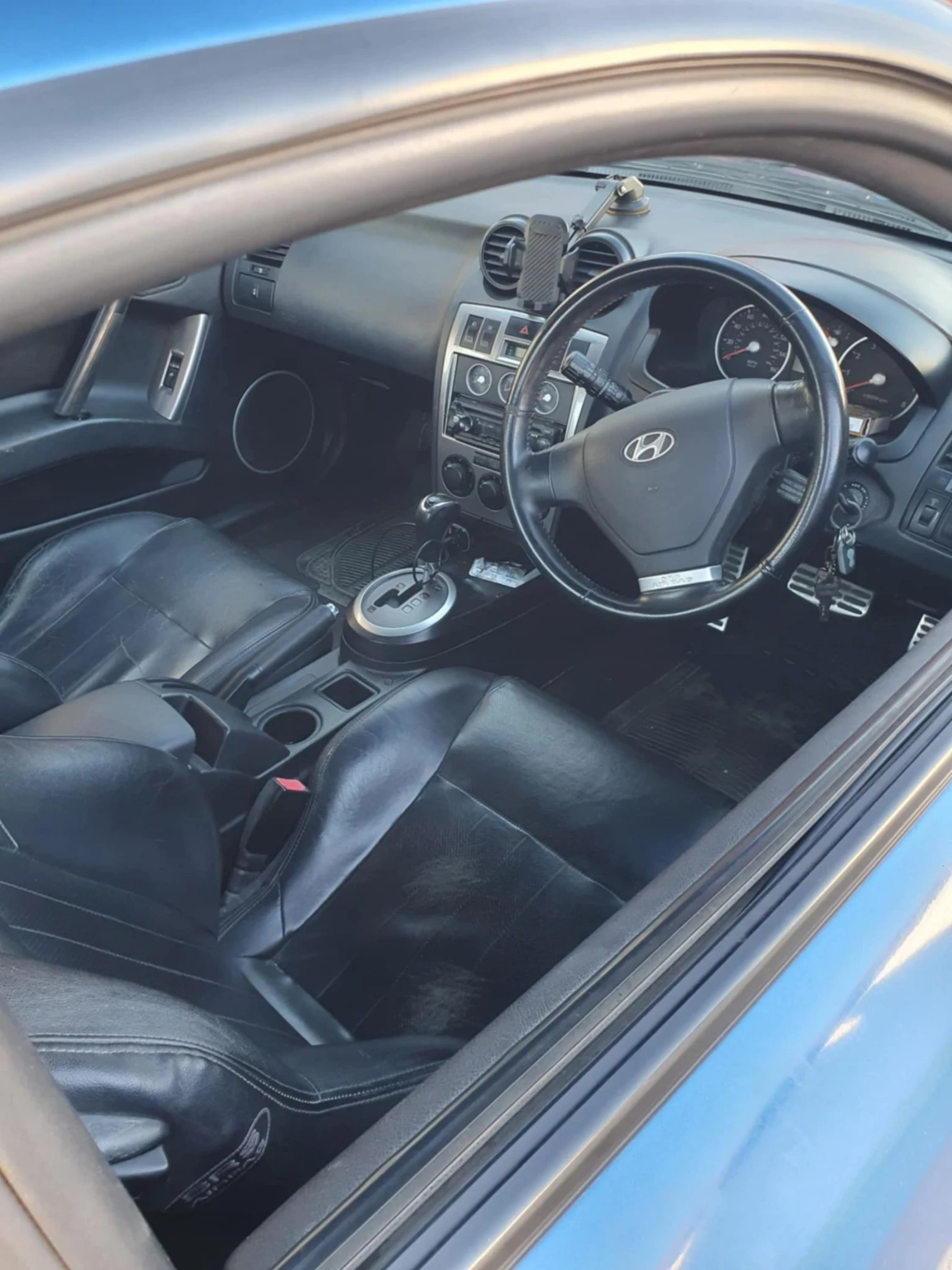 Hyundai Coupe, снимка 3 - Автомобили и джипове - 54056434