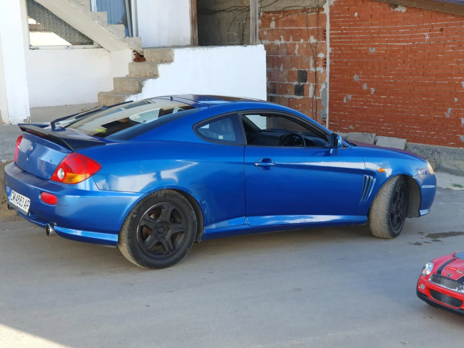 Hyundai Coupe, снимка 2 - Автомобили и джипове - 54056434