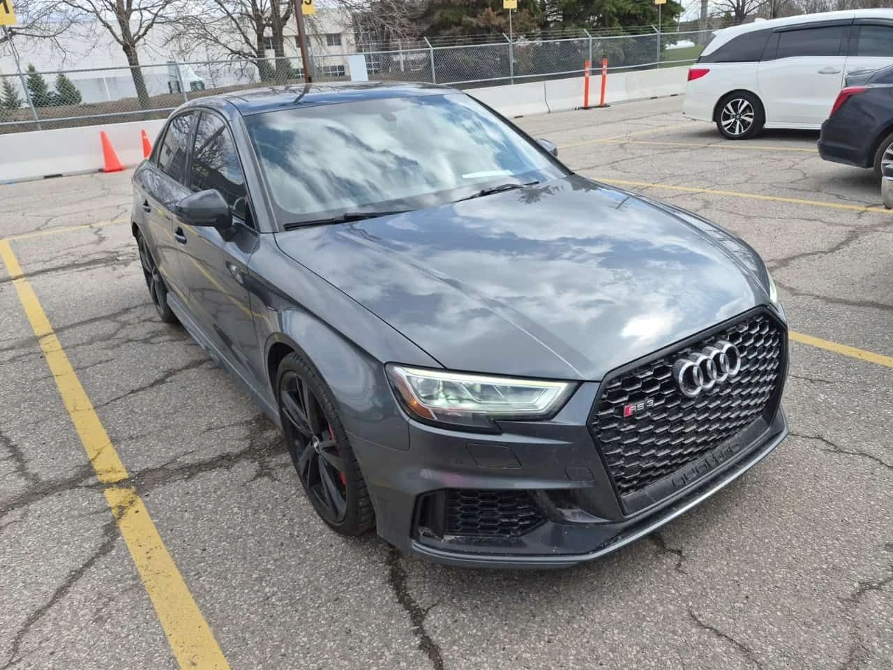 Audi Rs3 * Без инциденти * Пълна история в Audi * , снимка 2 - Автомобили и джипове - 54119097