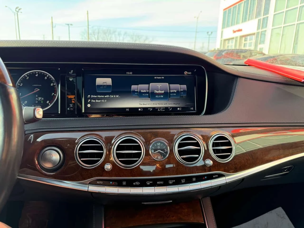 Mercedes-Benz S 550 * CARFAX * БЕЗ ПЪРВОНАЧАЛНА ВНОСКА, снимка 14 - Автомобили и джипове - 54687520