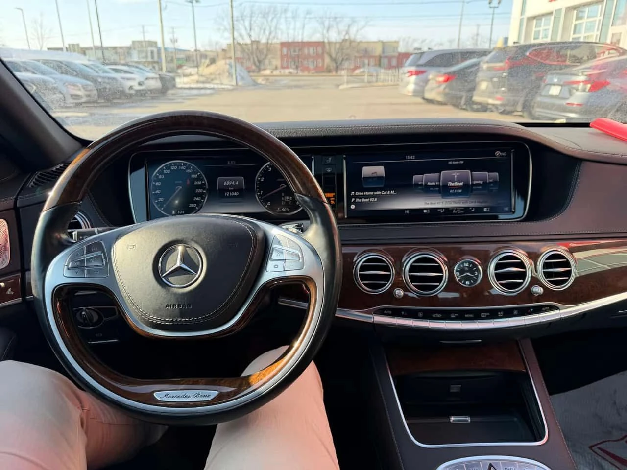 Mercedes-Benz S 550 * CARFAX * БЕЗ ПЪРВОНАЧАЛНА ВНОСКА, снимка 9 - Автомобили и джипове - 54687520
