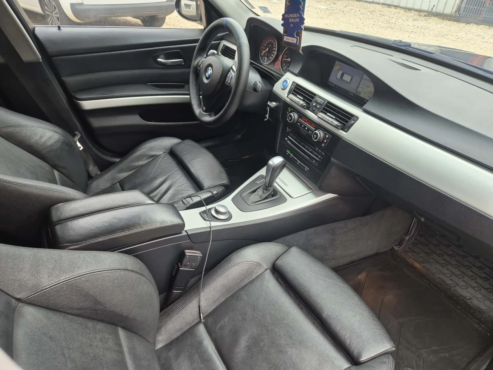 BMW 330 E91, снимка 14 - Автомобили и джипове - 54783722