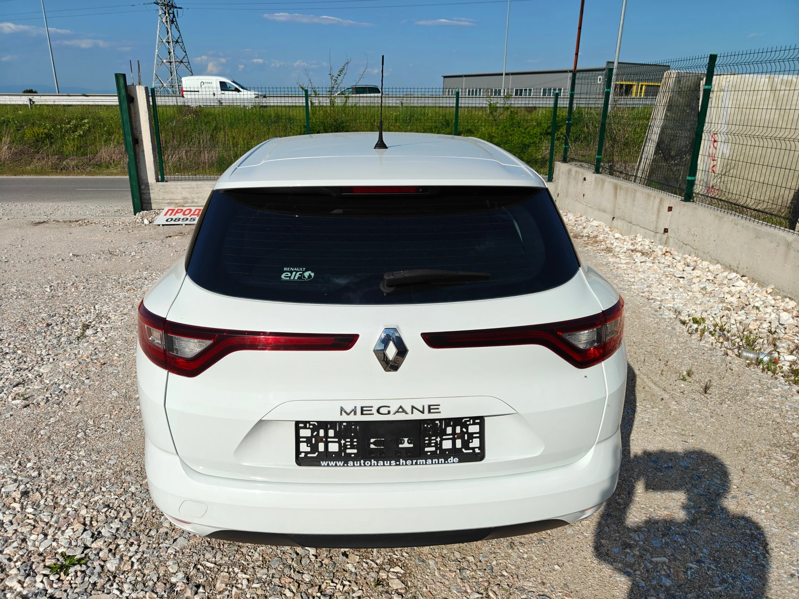Renault Megane 4, снимка 4 - Автомобили и джипове - 54865368