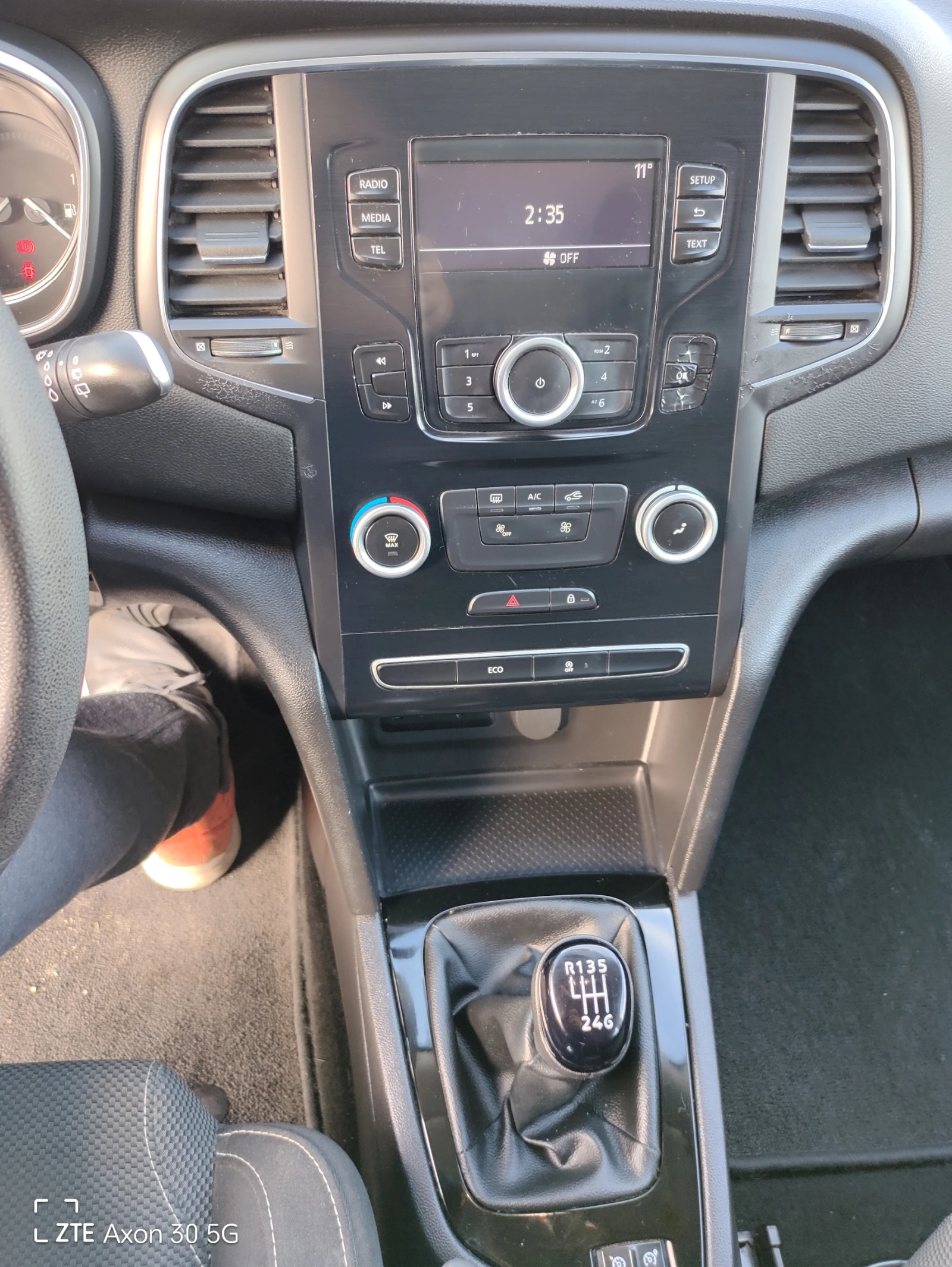 Renault Megane 4, снимка 12 - Автомобили и джипове - 54865368