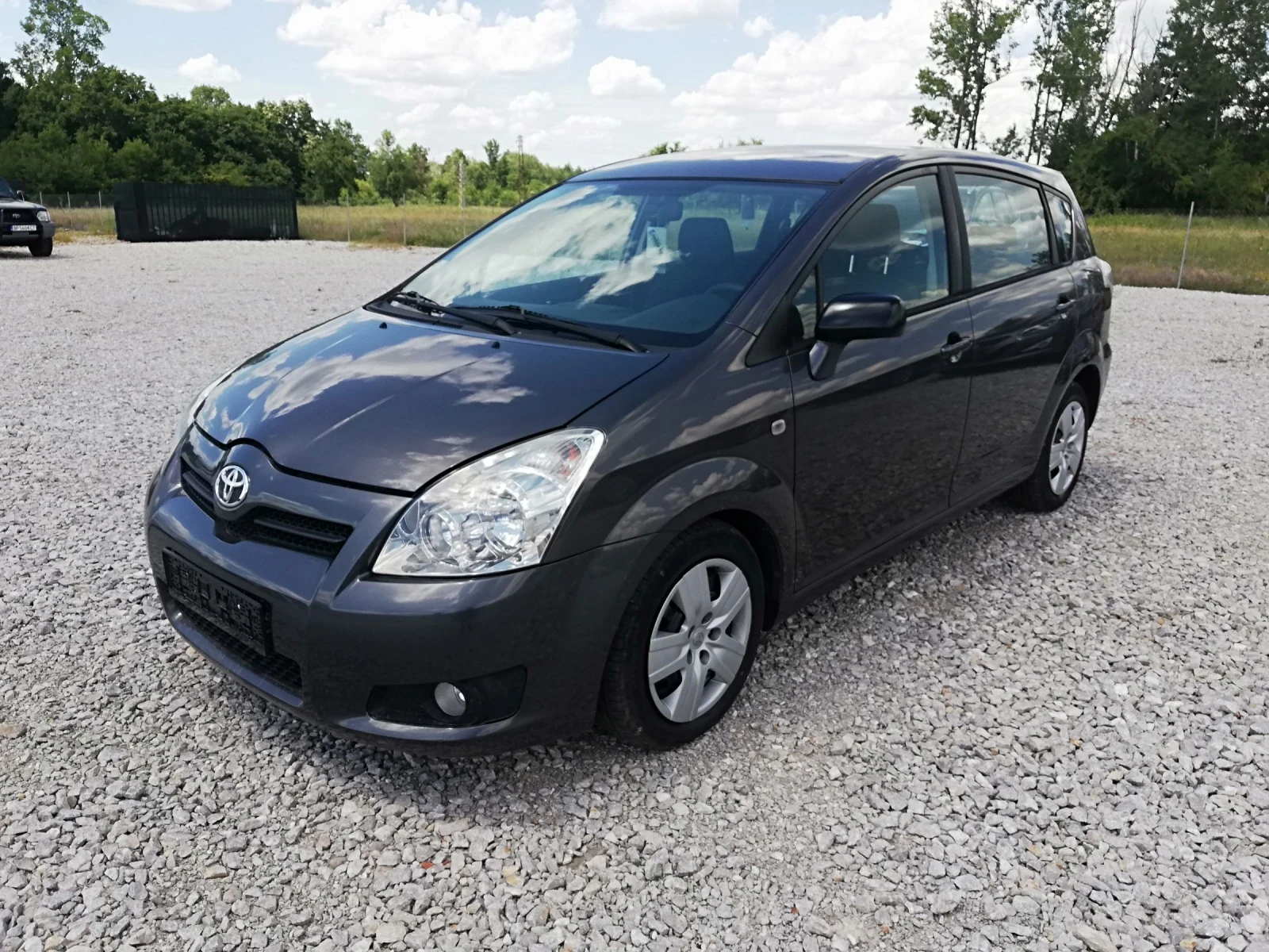 Toyota Corolla verso 2.2D4D KLI ITALI