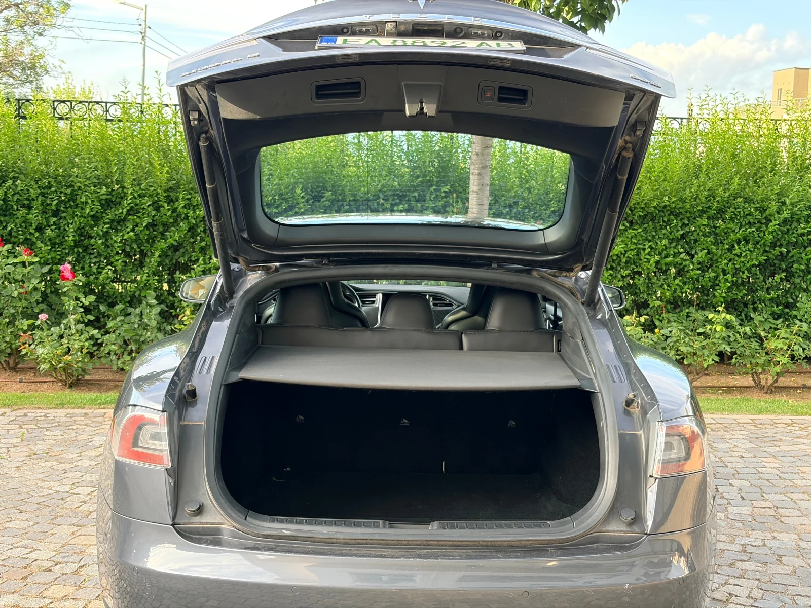 Tesla Model S 4x4 520kc. P85D Performance Free Charging!!!, снимка 13 - Автомобили и джипове - 54947447