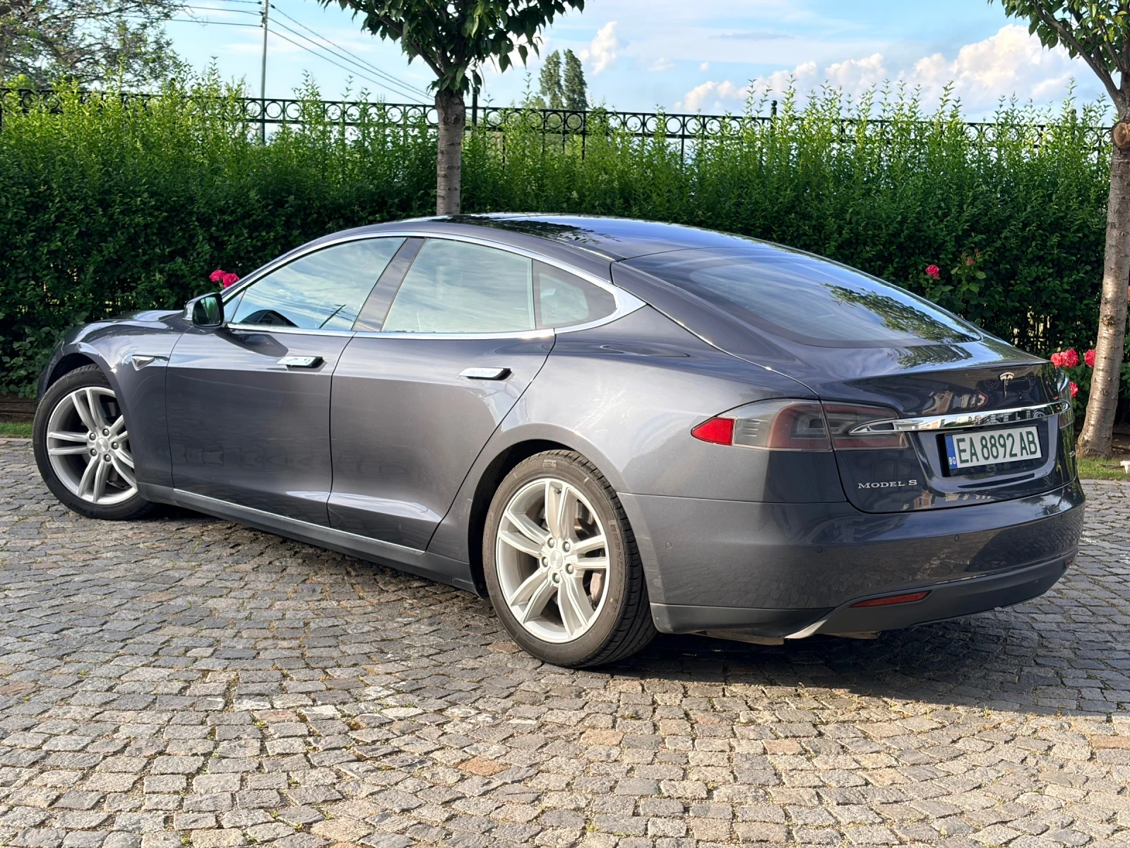 Tesla Model S 4x4 520kc. P85D Performance Free Charging!!!, снимка 4 - Автомобили и джипове - 54947447