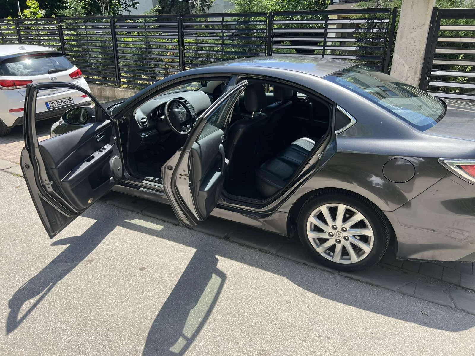 Mazda 6, снимка 8 - Автомобили и джипове - 54981973