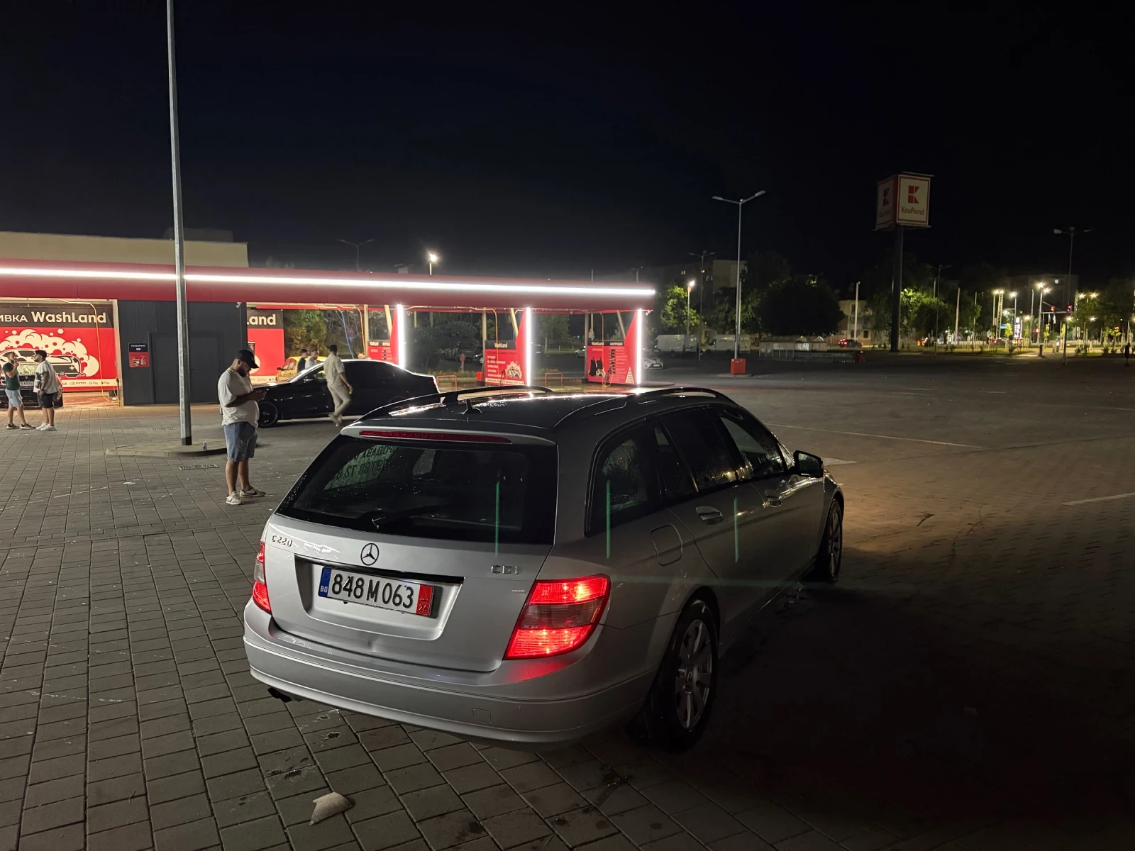 Mercedes-Benz C 200, снимка 3 - Автомобили и джипове - 55040490