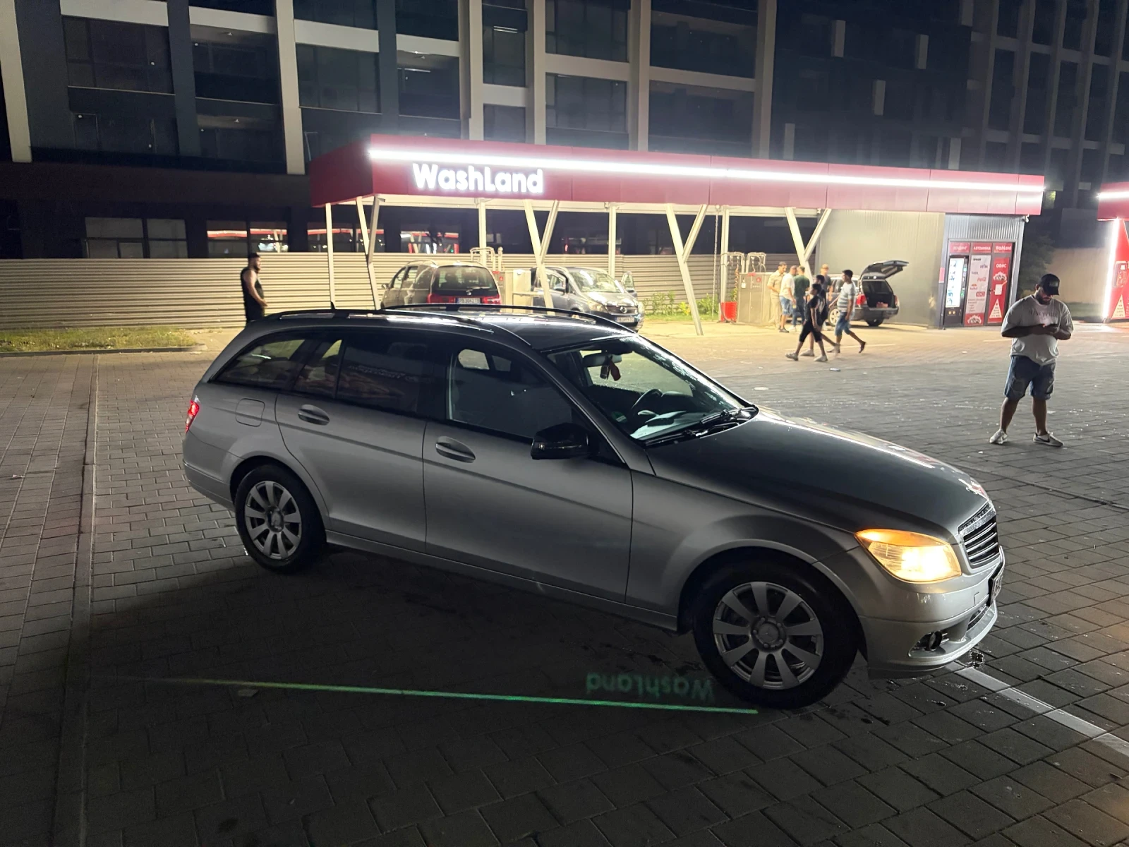 Mercedes-Benz C 200, снимка 2 - Автомобили и джипове - 55040490