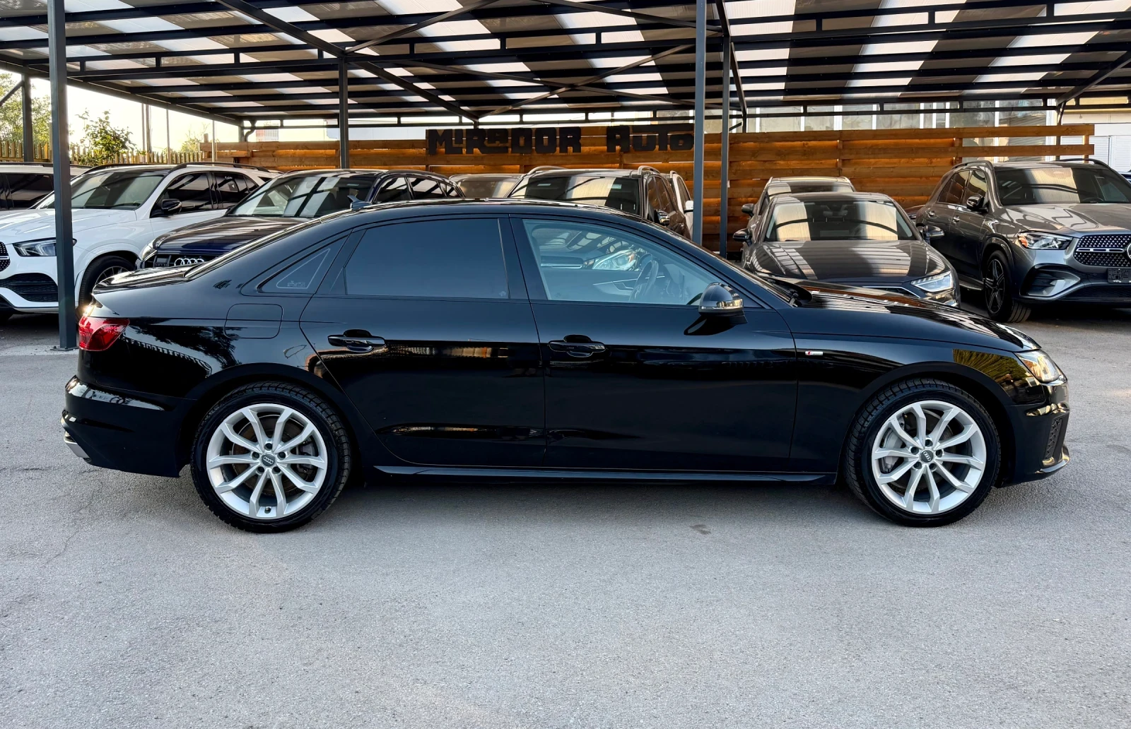 Audi A4 45TFSI Technik S-line BlackOptics Quattro , снимка 4 - Автомобили и джипове - 55495298