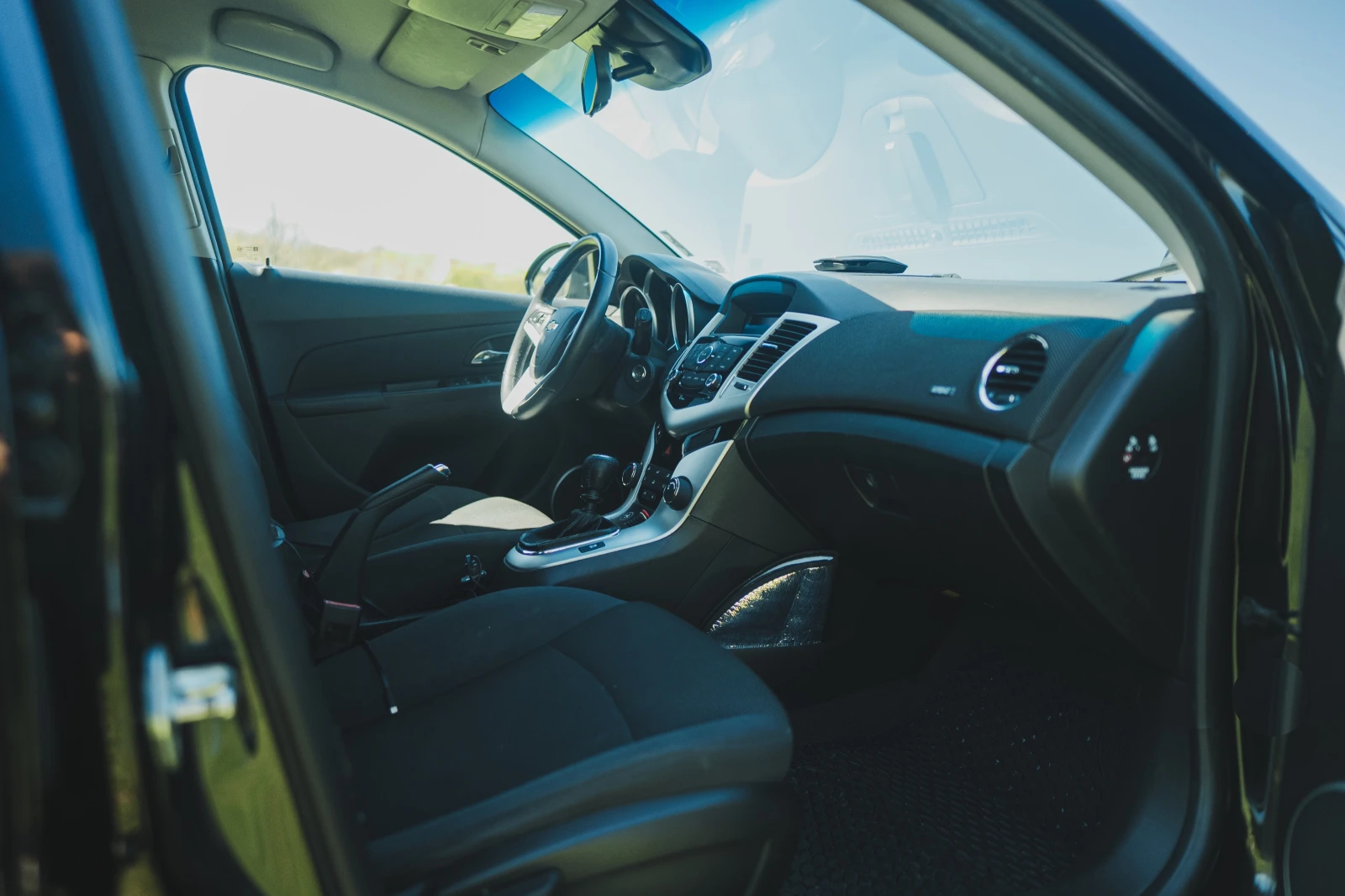 Chevrolet Cruze 1.8 LPG 141 hp, снимка 11 - Автомобили и джипове - 55775524