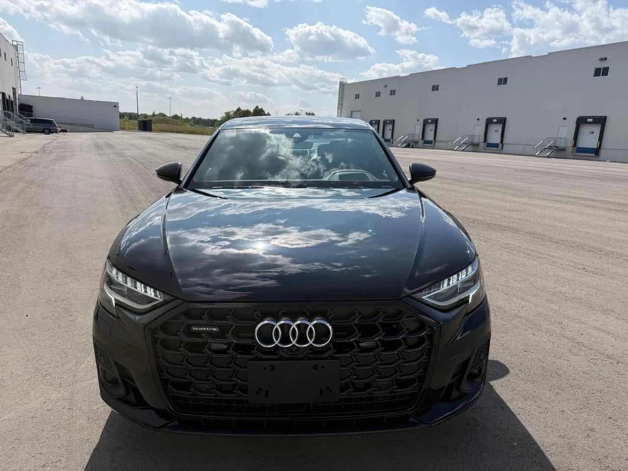 Audi A8 55TFSI LONG CARFAX, снимка 6 - Автомобили и джипове - 56242640