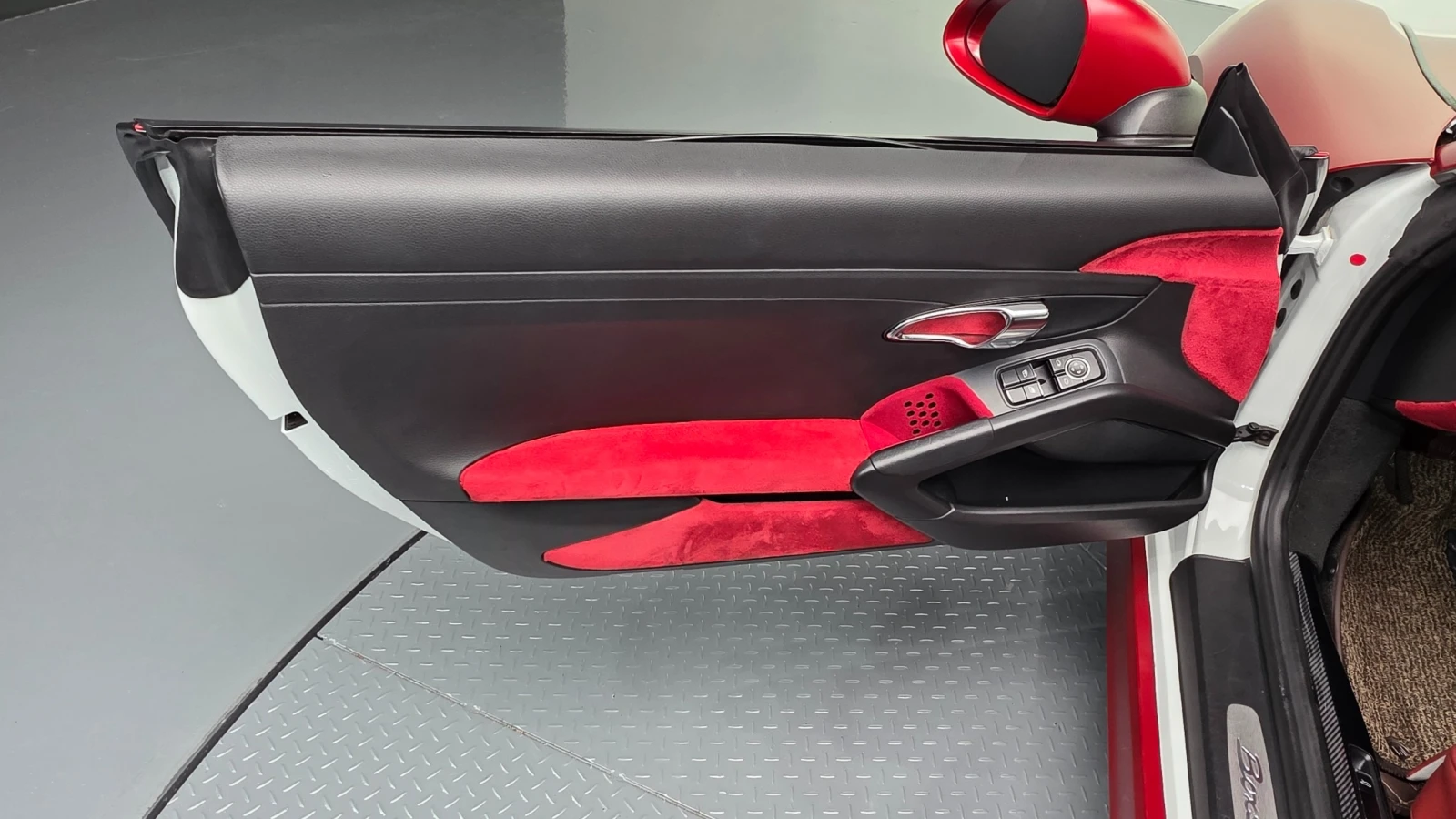 Porsche Boxster 2.7, 981, снимка 6 - Автомобили и джипове - 56305678