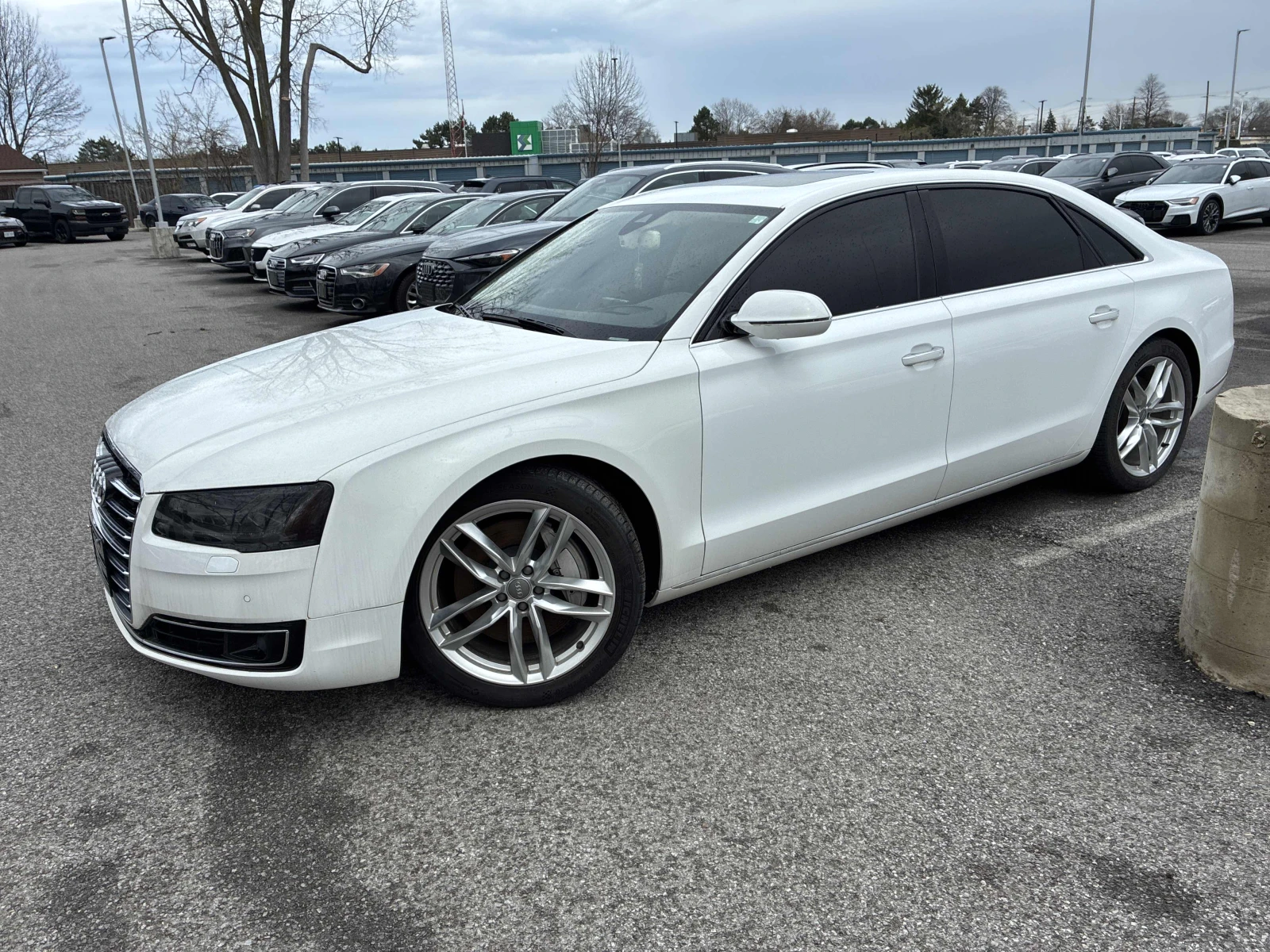 Audi A8 4.0T, снимка 2 - Автомобили и джипове - 56417836