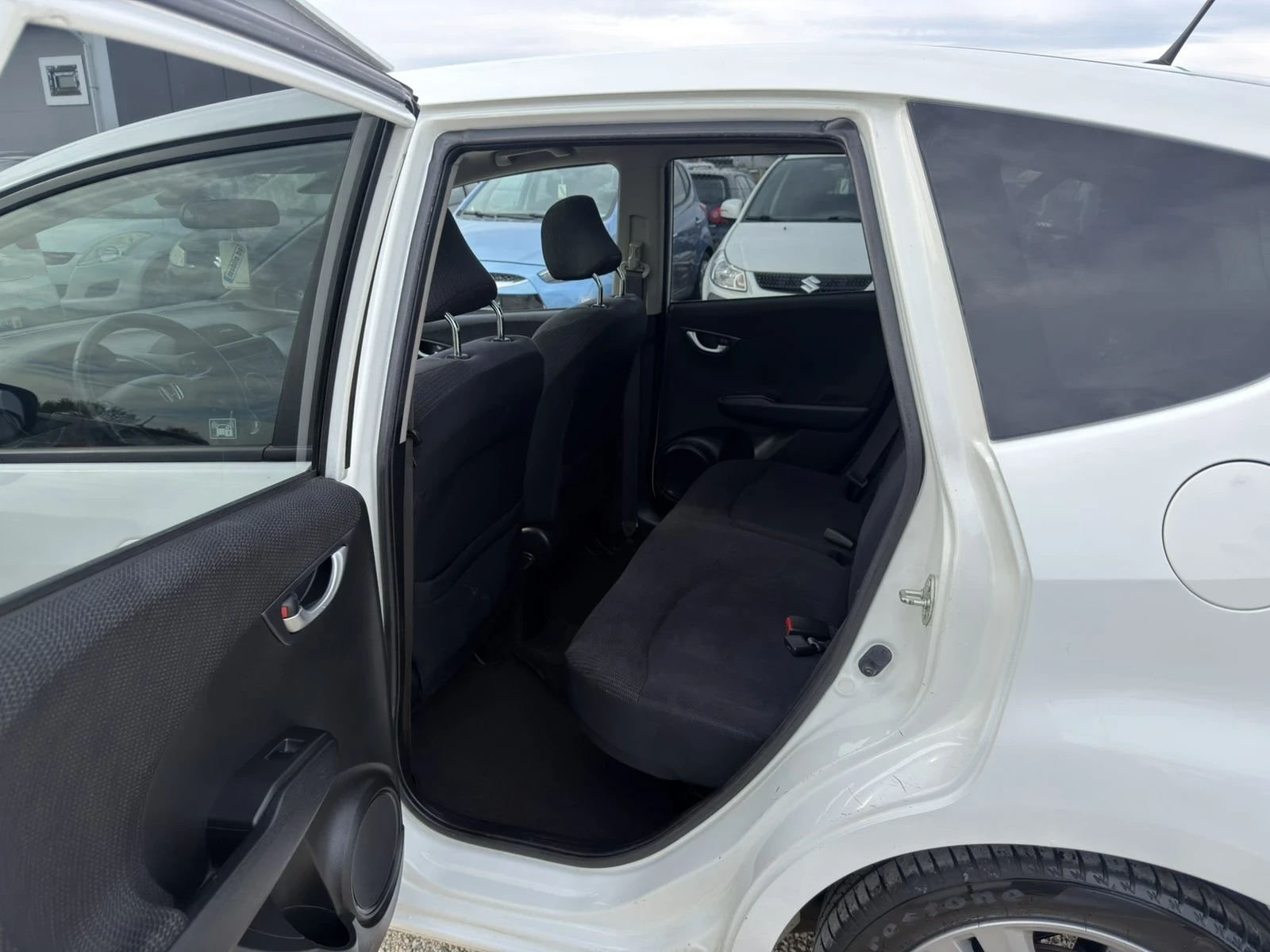 Honda Jazz 1.4i Swiss | Mobile.bg � ����������� 15