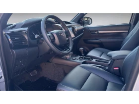 Toyota Hilux 2.8 INVINCIBLE JBL 6AT, Месечна вноска от 331  , снимка 12