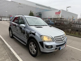     Mercedes-Benz ML 320 * * 