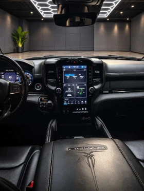 Dodge RAM 1500 * Limited 4x4 Crew Cab 5'7 Box * CARFAX *  | Mobile.bg � ����� ������ 7