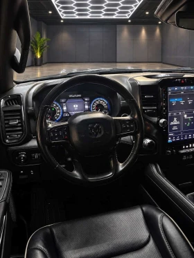 Dodge RAM 1500 * Limited 4x4 Crew Cab 5'7 Box * CARFAX *  | Mobile.bg � ����� ������ 6