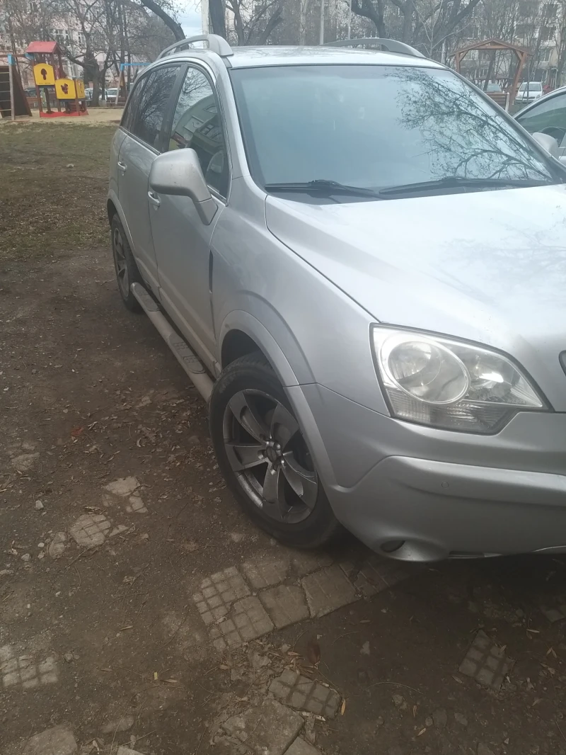 Opel Antara, снимка 4 - Автомобили и джипове - 47726172