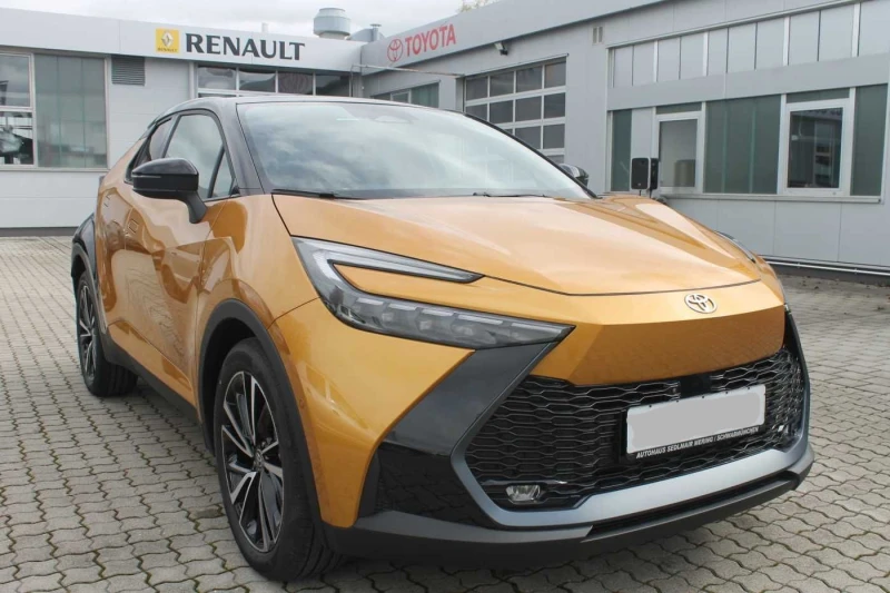 Toyota C-HR Premium Edition 4x4, снимка 3 - Автомобили и джипове - 47739035