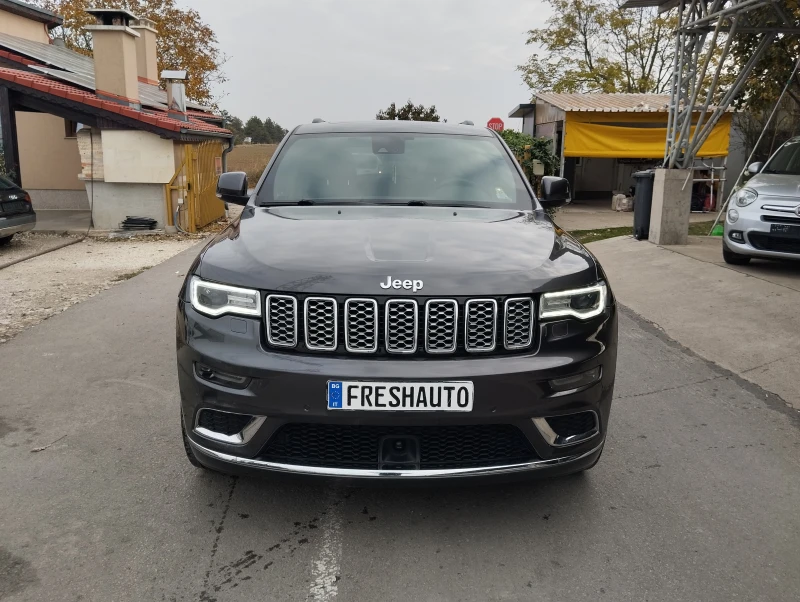 Jeep Grand cherokee 3.0 FACELIFT/ SUMMITКожа/Дистроник/Камера/Панорама, снимка 1 - Автомобили и джипове - 47775171