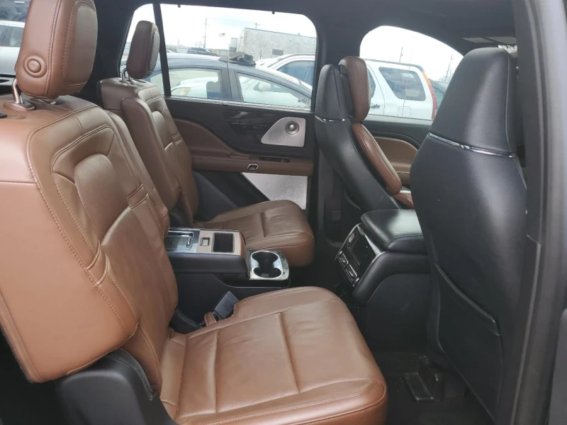 Lincoln Aviator RESERVE, снимка 9 - Автомобили и джипове - 47939906