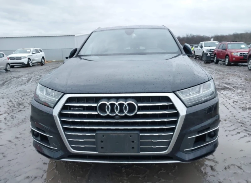 Audi Q7 DISTRONIC* ДИГ.ТАБЛО* PANO* ОБДУХ* 360* , снимка 2 - Автомобили и джипове - 48444378