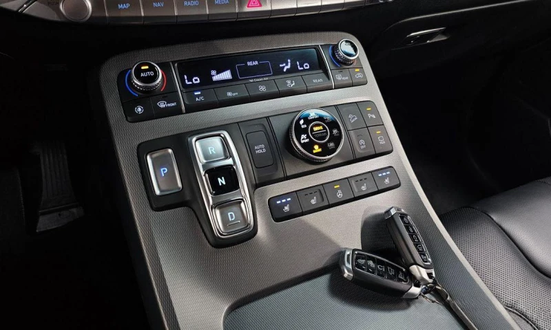 Hyundai Palisade Diesel 2.2 4WD Prestige, снимка 9 - Автомобили и джипове - 52070797