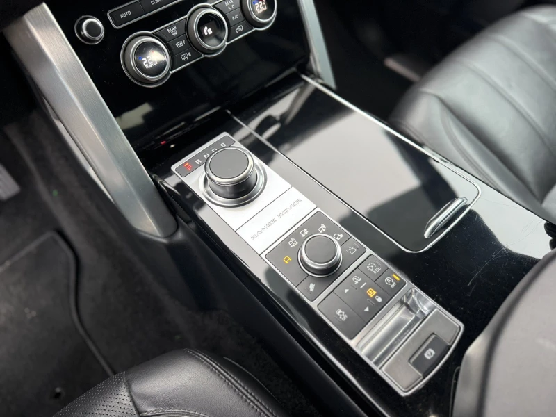 Land Rover Range rover VOGUE 4.4L, снимка 14 - Автомобили и джипове - 52304147