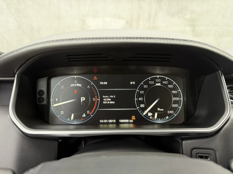 Land Rover Range rover VOGUE 4.4L, снимка 13 - Автомобили и джипове - 52304147