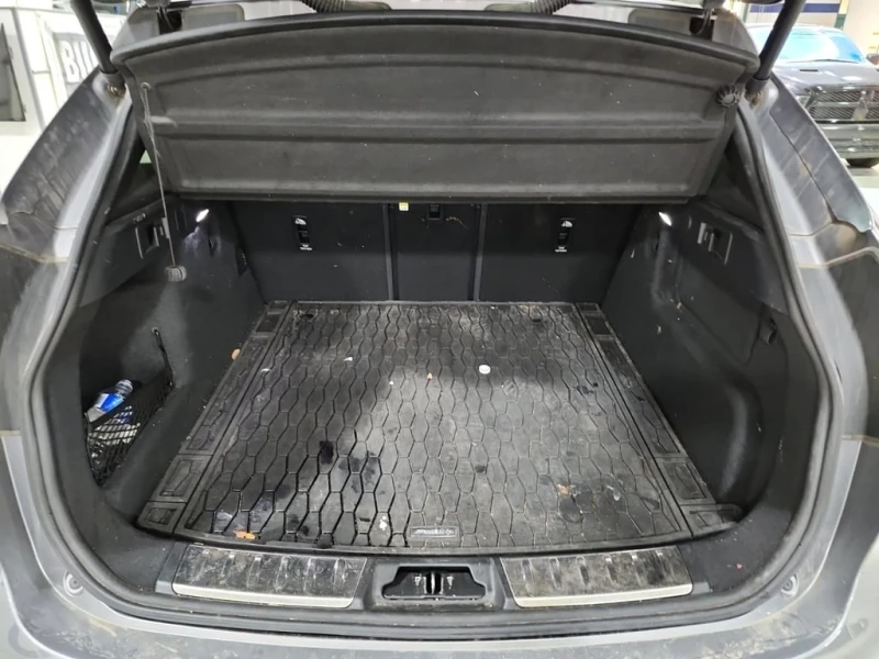 Jaguar F-PACE * R DYNAMIC S * CARFAX * ЦЕНА ДО БГ, снимка 14 - Автомобили и джипове - 53122652