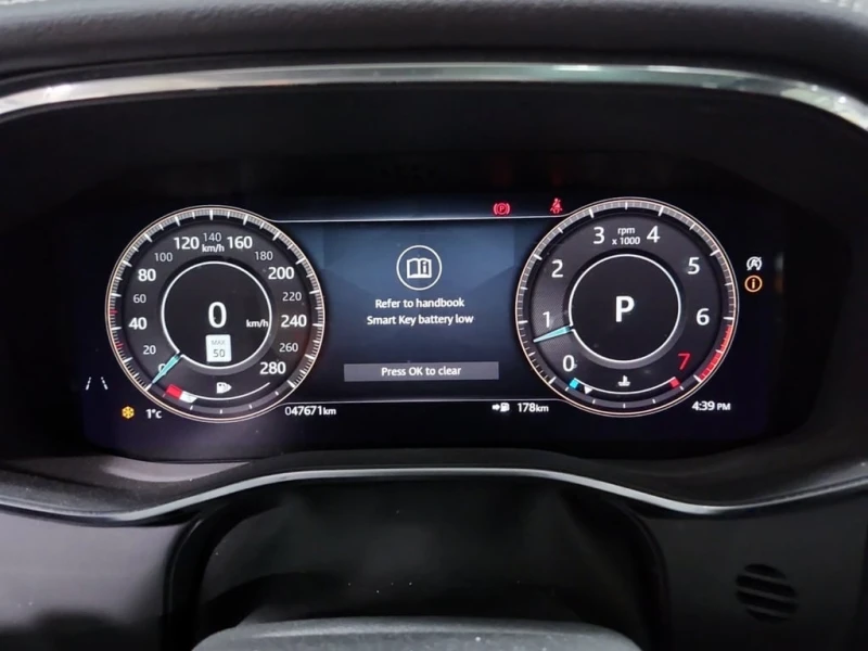 Jaguar F-PACE * R DYNAMIC S * CARFAX * ЦЕНА ДО БГ, снимка 9 - Автомобили и джипове - 53122652