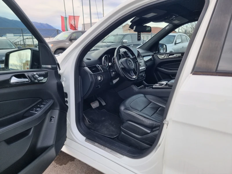 Mercedes-Benz GLE 400 3.0BI-TURBO, снимка 10 - Автомобили и джипове - 53262428