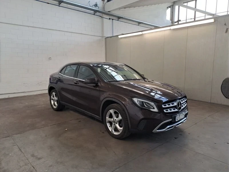 Mercedes-Benz GLA 200 * Facelift* 4Matic* 2018* ПАНОРАМА*  - изображение 2