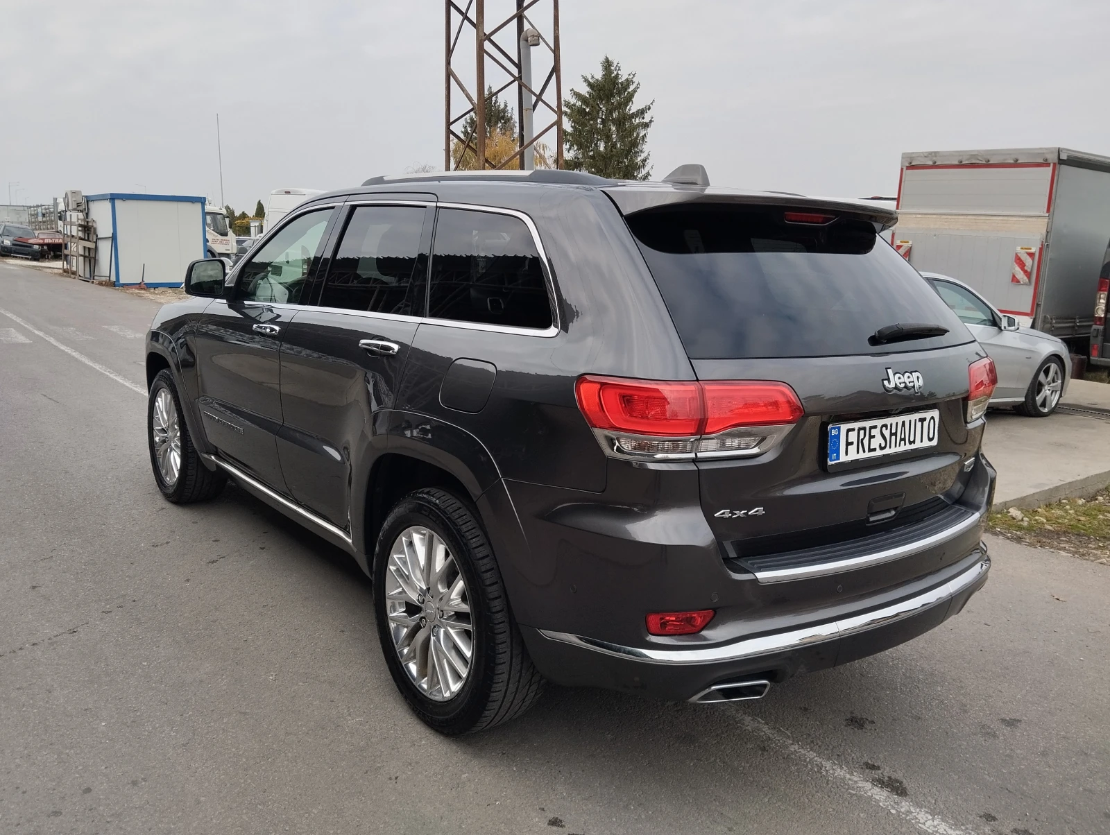 Jeep Grand cherokee 3.0 FACELIFT/ SUMMITКожа/Дистроник/Камера/Панорама - изображение 4